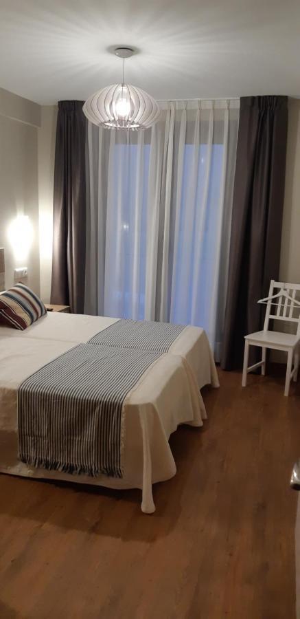 Aparthotel La Mediana Del Sella Ribadesella Exterior foto